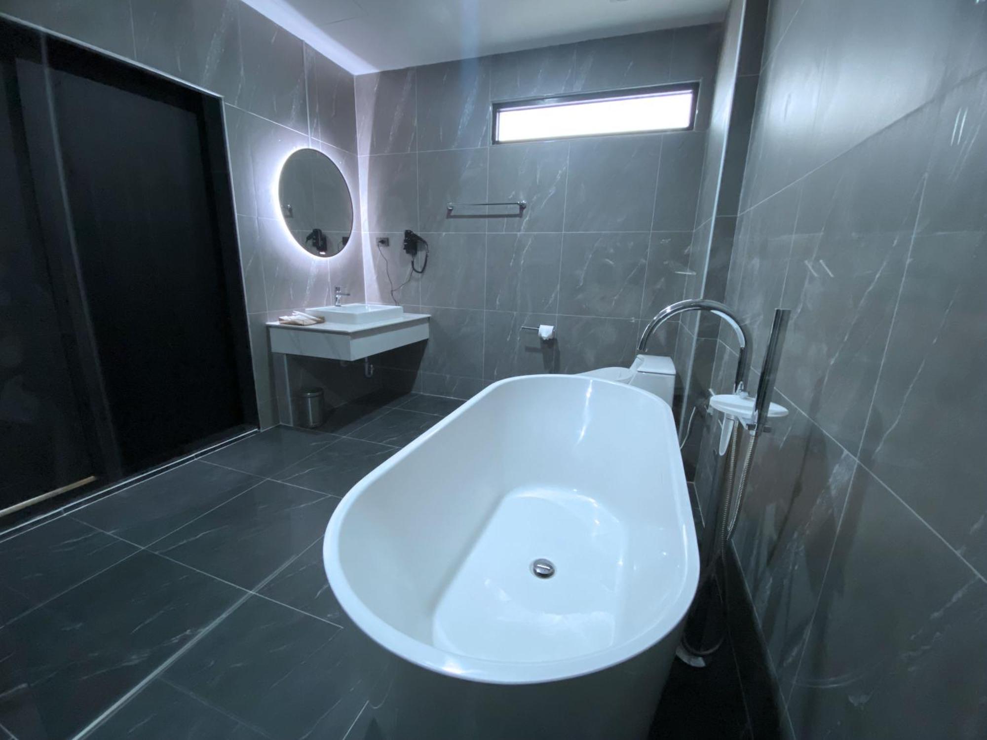 Bb Hotel Саваннакхет Экстерьер фото